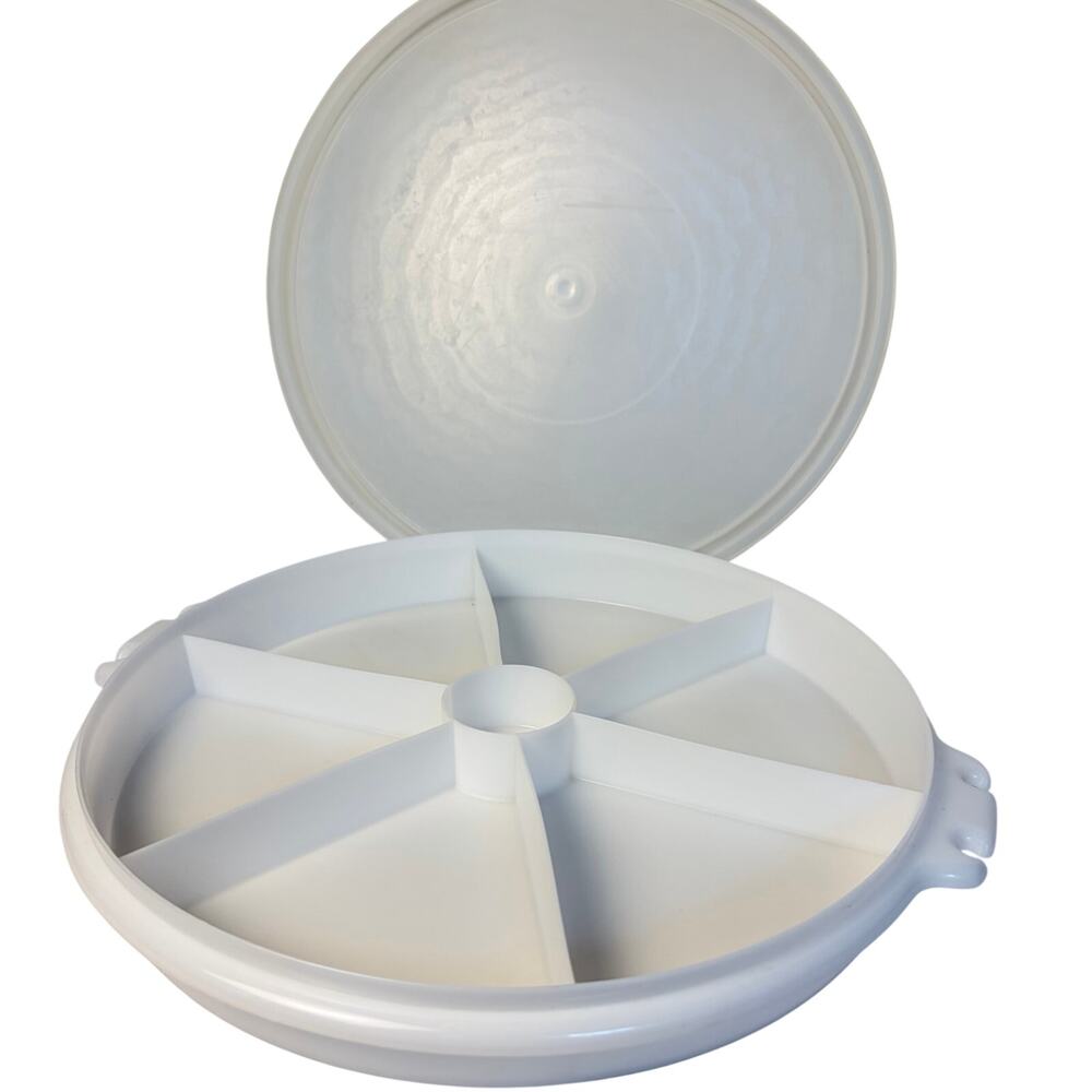 VTG Tupperware white round vegetable tray with lid, handle. 6 sections, 405